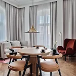 Altus Palace - Destigo 5* Breslavia