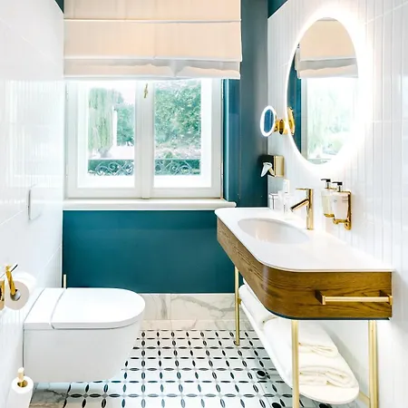 Altus Palace - Destigo