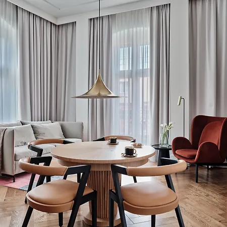 Altus Palace - Destigo 5* Wrocław