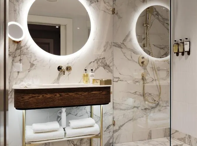 Altus Palace - Destigo Wrocław