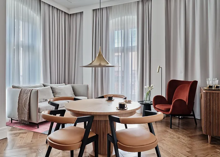 Altus Palace - Destigo 5* Wrocław