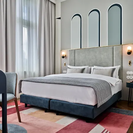 Hotel Altus Palace - Destigo 5*