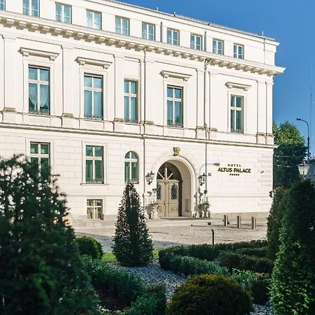 Altus Palace - Destigo Hotel