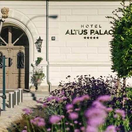 Altus Palace - Destigo Wrocław
