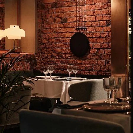 Altus Palace - Destigo فندق