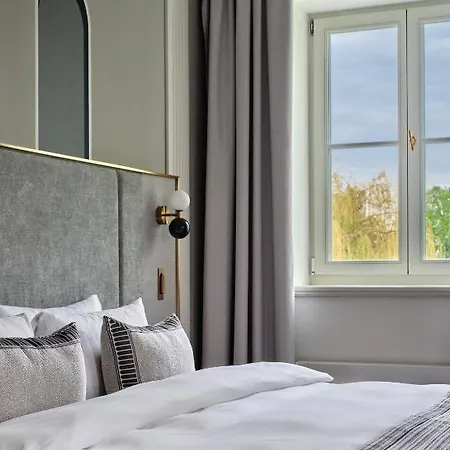 Altus Palace - Destigo Wrocław