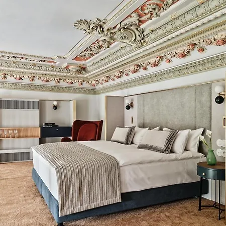Altus Palace - Destigo Wrocław