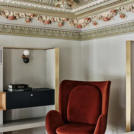 Altus Palace - Destigo Hotell