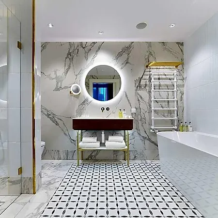 Altus Palace - Destigo 5* Wrocław