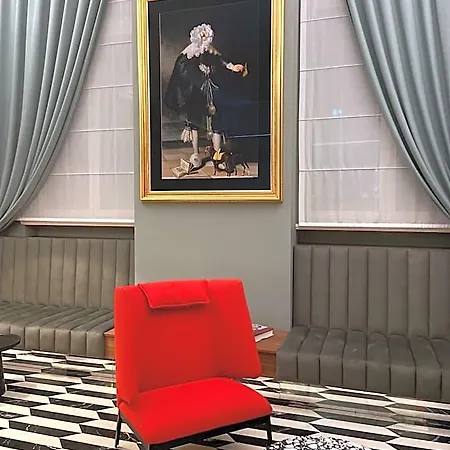 ホテル Altus Palace - Destigo 5*